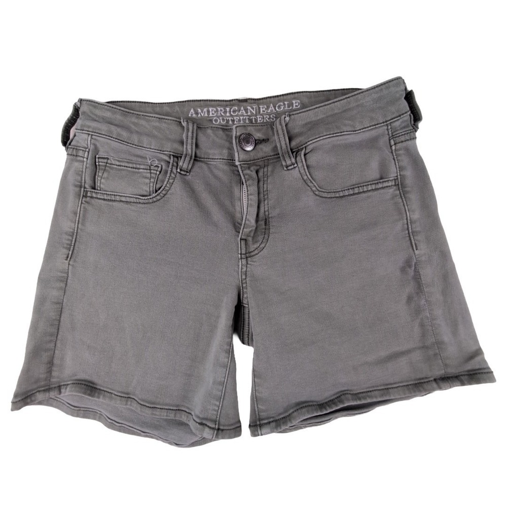 American Eagle Super Stretch Green Khaki Shorts Embroidered Pocket Detail Size 4